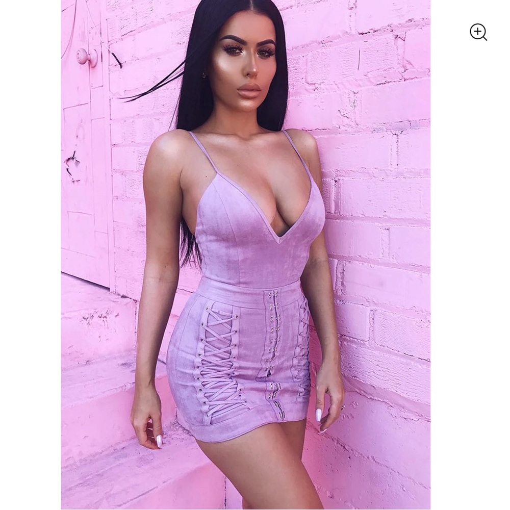 BNWT Oh Polly Turn of the Tied Suede Mini skirt & bodysuit in Mauve